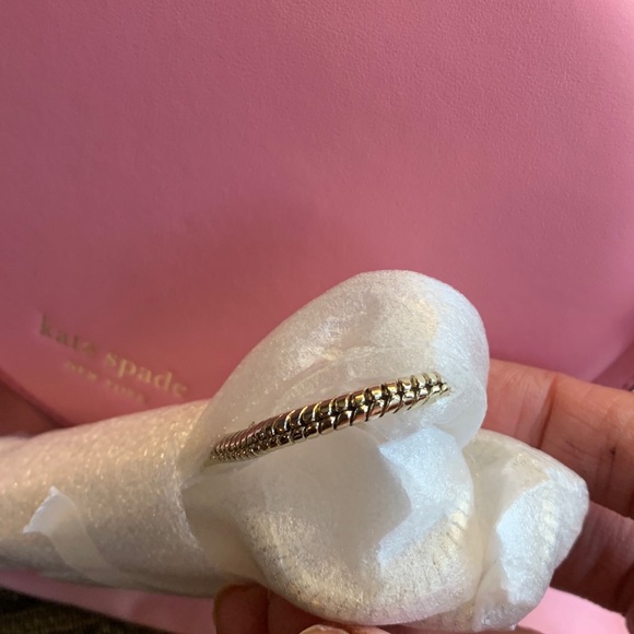 LIMITED ED🔥Authentic KATE SPADE Italian leather Cat zip top crossbody/Clutch - Picture 5 of 13